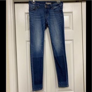 BCBGENERATION SHADOW PATCH JEANS SIZE 25